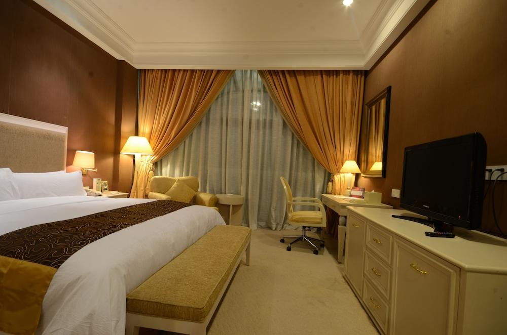 Fontana Hotel And Villas - Fontana Hot Spring Leisure Parks Mabalacat Kültér fotó