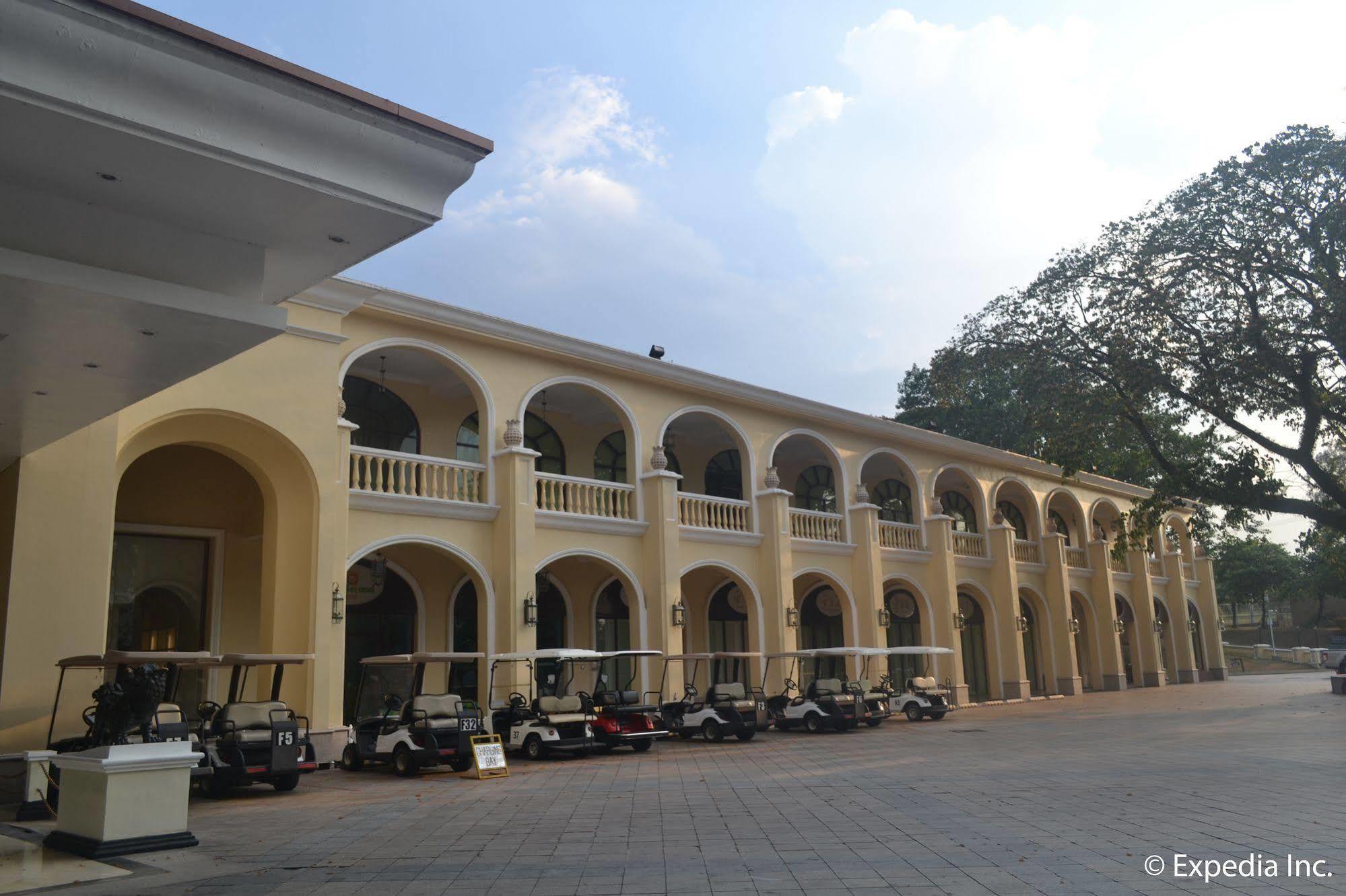 Fontana Hotel And Villas - Fontana Hot Spring Leisure Parks Mabalacat Kültér fotó
